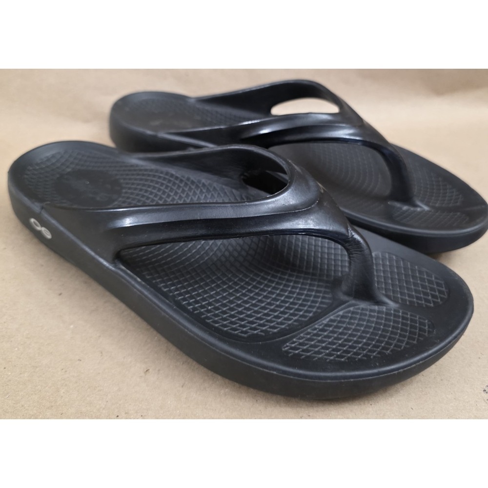 Oofos OOlala (Sz 9)  Recovery Comfort Sandals Black Thong Flip Flops Womens